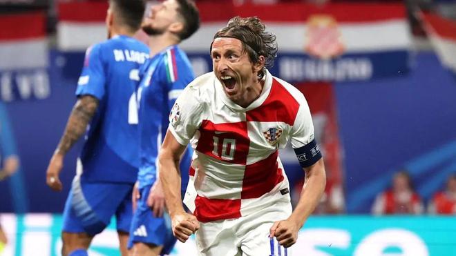 中超越极限 中超越极限