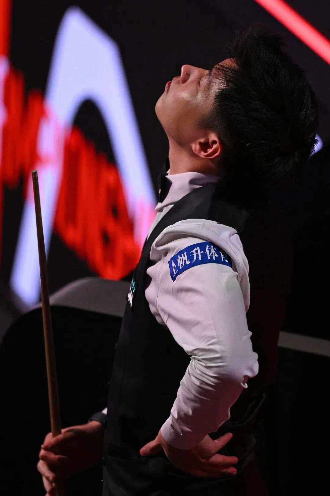 一击的果断 一击的果断