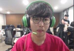 傲视群雄 傲视群雄