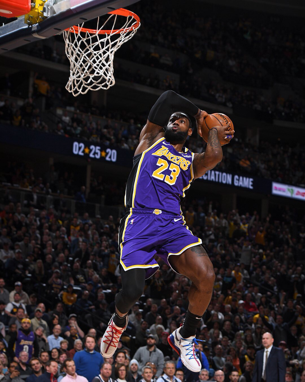 场值得庆贺 场值得庆贺